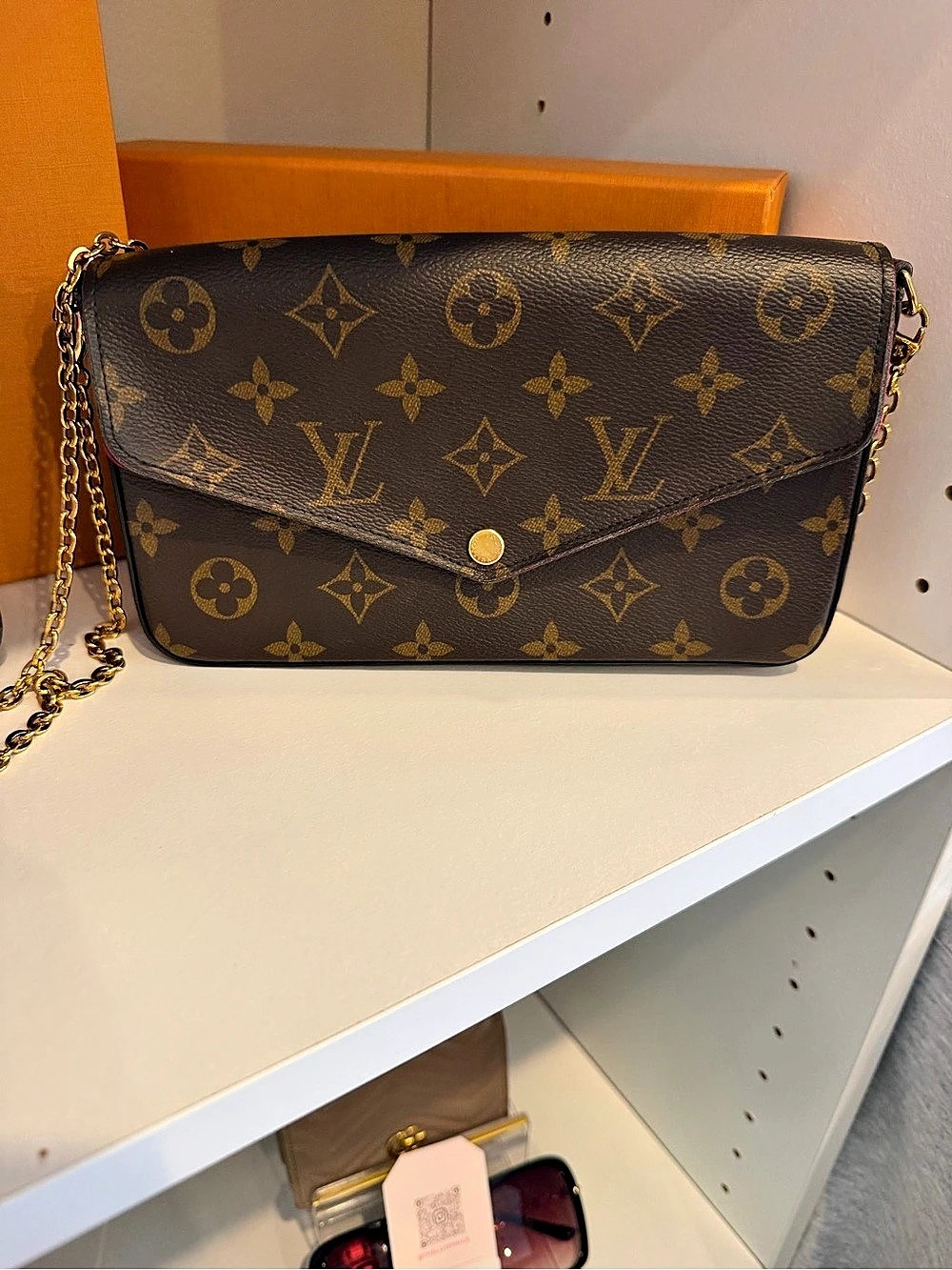 Louis Vuitton Pochette Félicie Monogram Chain Clutch Brown & Red